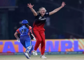 WPL 2024: Ellyse Perry के तूफान में उड़ी मुंबई की टीम, WPL में 6 विकेट लेकर RCB की स्टार ने रचा इतिहास 13 03 2024 ellyse perry 23673638