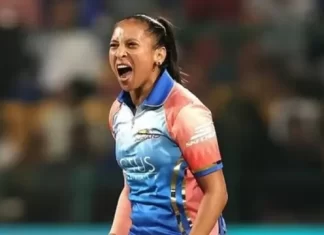 WPL 2024: Shabnim Ismail ने डाली WPL इतिहास की सबसे तेज गेंद, रफ्तार जानकर चौंक गए सभी Shabnim Ismail 141303154 1709699048