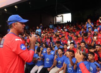 दिल्ली कैपिटल्स अकादमी के बच्चों ने जीटी के खिलाफ डीसी के मुकाबले से पहले अरुण जेटली स्टेडियम में अविस्मरणीय सैर का आनंद लिया 0f3dc80a 221e 462d aae5 feab3d7bac61