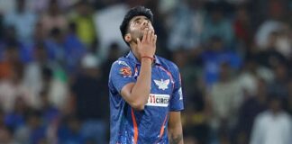 LSG vs MI: Mayank Yadav की चोट कितनी गंभीर? लखनऊ सुपरजायंट्स के हेड कोच ने दी महत्वपूर्ण अपडेट 01 05 2024 mayankinjury 23708846
