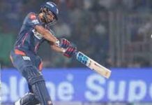 लखनऊ जीत के बावजूद प्लेऑफ-रेस से बाहर images 1 4