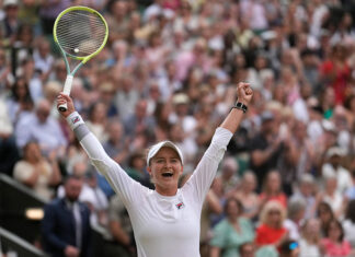 Wimbledon 2024: एलेना को हराकर बारबोरा क्रेजिकोवा ने बनाई फाइनल में जगह, पाओलिनी से इस दिन होगा सामना wimbledon tennis 1 20240712