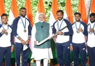 पेरिस ओलिंपिक में खेलने वाले भारतीय दल से मिले मोदी indian team 12 1723712696