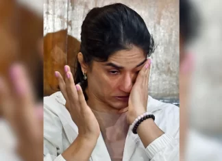 सिल्वर की अपील खारिज होने पर विनेश की इमोशनल पोस्ट vinesh phogat 1723704256