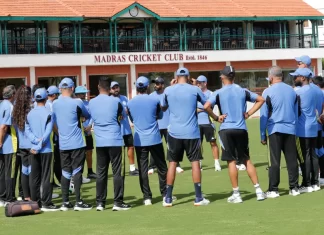 चेन्नई टेस्ट से पहले टीम इंडिया ने की प्रैक्टिस 19 सितंबर से बांग्लादेश से मुकाबला image 870x 66e3e8c51933f