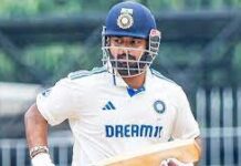 आईसीसी की नई टेस्ट रैंकिंग में भारत के बल्लेबाज ऋषभ पंत छठे स्थान पर पहुंचे images