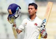 यशस्वी जायसवाल ने नाहिद राणा की 148.6 kmph की गेंद नहीं संभाल सके images