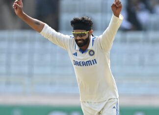 Ravindra Jadeja ने दूसरी गेंद पर चटकाया विकेट और बने एशिया के किंग ravindra jadeja 1726329713