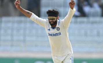 Ravindra Jadeja ने दूसरी गेंद पर चटकाया विकेट और बने एशिया के किंग ravindra jadeja 1726329713