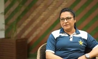 ICC पैनल में सलीमा इम्तियाज पाकिस्तान की पहली महिला अंपायर बनी th