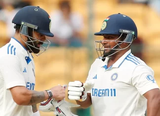 न्यूजीलैंड के खिलाफ भारत ने बेंगलुरु टेस्ट की दूसरी पारी में वापसी कर ली 1382746 virat sarfaraz