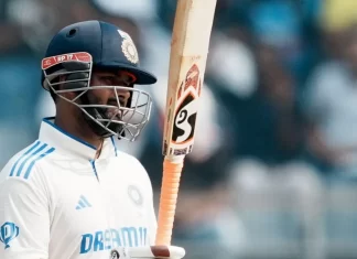 ऋषभ पंत ने एजाज पटेल की पहली तीन गेंद पर मारा चौका rishabh pant breaks dhoni record