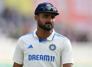 आकाश दीप चोट के कारण मैदान से कारण बाहर हो गए हैं. akash deep 1735794908803 16 9