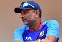 सौराष्ट्र के पूर्व क्रिकेटर सितांशु कोटक भारतीय क्रिकेट टीम के बैटिंग कोच बनना तय download