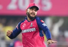 रियान पराग पर 12 लाख रुपये का जुर्माना: धीमी ओवर गति के कारण कार्रवाई 67ea1a7c5d481 riyan parag pti 313046608 16x9