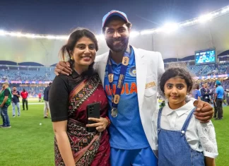 चैंपियंस ट्रॉफी फाइनल में रवींद्र जडेजा बने ‘फील्डर ऑफ द मैच’ ravindra jadeja won the best fielder award in the champions trophy final