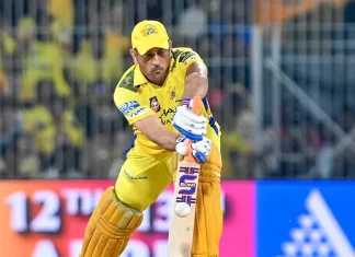 लगातार 5 मैच हार चुकी CSK आज लखनऊ से भिड़ेगी, जीत की तलाश में धोनी की टीम दबाव में navjivanindia 2025 04 12 y3jlui1b M S Dhoni