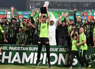 लाहौर कलंदर्स ने जीता तीसरा PSL खिताब image 2025 05 26T164632.292