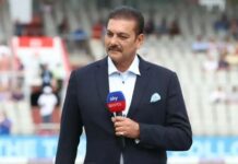 “रवि शास्त्री ने चुनी इंग्लैंड टेस्ट के लिए भारतीय प्लेइंग‑11” — Kuldeep Yadav को नज़रअंदाज़, Gill की पोज़िशन को नया रूप दिया image 2025 06 18T122939.385