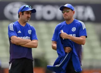 भारत के हेड कोच गंभीर ने क्यूरेटर से बहस की 402967 1753784114