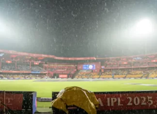 “नियमों के उल्लंघन पर बेंगलुरु के चिन्नास्वामी स्टेडियम की बिजली काटी — सुरक्षा में सख्ती जारी” image resize color correction and ai 15 1751334914