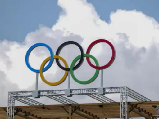 image resize color correction and ai 2025 07 15t17 1752580897