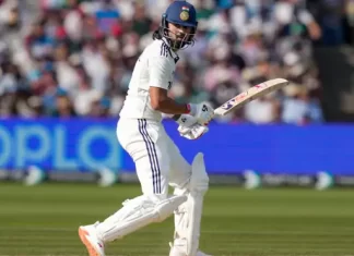 “भारत लॉर्ड्स टेस्ट जीतने से 143 रन दूर — Day 5 की शुरुआत रोमांच के साथ…” moments 13 1752428435