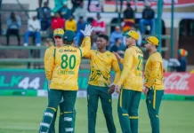 साउथ अफ्रीका ने जिम्बाब्वे को 5 विकेट से हराया moments 16 1752514008