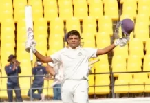 दलीप ट्रॉफी दूसरा दिन – मालेवार का दोहरा शतक, रिटायर्ड आउट होकर लौटे untitled design 2025 08 29t113348888 1756447499