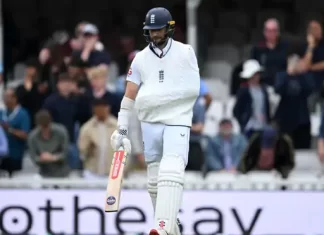 क्रिस वोक्स ने इंटरनेशनल क्रिकेट को कहा अलविदा woakes 1 1759146345