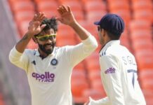 दिल्ली टेस्ट में भारत का दबदबा — वेस्टइंडीज पर 378 रनों की विशाल बढ़त image 2025 10 11T170200.491