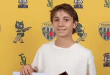 17 वर्षीय क्रिकेटर ऑस्टिन की बॉल लगने से दुखद मृत्यु, खेल जगत में शोक की लहर untitled design 2025 10 30t154528260 1761819252