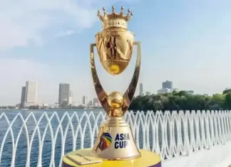 एशिया कप ट्रॉफी दुबई से अबू धाबी पहुंची — उत्साह और जोश से गूंज उठा यूएई untitled design 85 1761318680