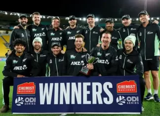 न्यूजीलैंड ने इंग्लैंड को 2 विकेट से हराया: रोमांचक मुकाबले में कीवी खिलाड़ियों की जबरदस्त वापसी 408742 1761997591