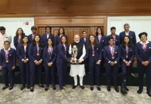 वर्ल्ड चैंपियन लड़कियों से मिले मोदी – नई पीढ़ी के सपनों को मिला सम्मान untitled 1 1762406891