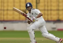 मुंबई के चेतन मुलानी का कमाल, रणजी सीजन में तीसरी बार 5 विकेट—गेंदबाज़ी से विपक्ष में दहशत untitled design 2025 11 10t164724936 1762773591