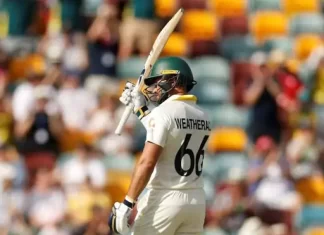 एशेज सीरीज: डे-नाइट टेस्ट में ऑस्ट्रेलिया की पकड़ मजबूत 410131 1 1764938790