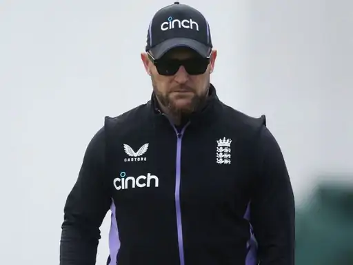 image resize color correction and ai 2025 12 23t12 1766472232