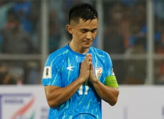 ISL рд╢реБрд░реВ рдирд╣реАрдВ рд╣реЛрдиреЗ рдкрд░ рд╕рдВрдХрдЯ рдЧрд╣рд░рд╛рдпрд╛, рдЦрд┐рд▓рд╛рдбрд╝рд┐рдпреЛрдВ рдиреЗ FIFA рд╕реЗ рд▓рдЧрд╛рдИ рдорджрдж рдХреА рдЧреБрд╣рд╛рд░ 6958a34a3e6b4 sunil chhetri 030404678 16x9