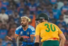 एक ओवर में 3 विकेट लेकर मैच का रुख बदलने वाले केशव महाराज 20thover 1771787113