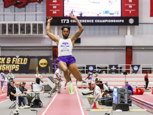 image resize color correction and ai 2026 04 18t08 1776482377