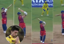कम्बोज के दो ओवरों में बल्लेबाजों का तूफान, लगातार 8 गेंदों पर लगे 8 छक्के Mitchell Marsh destroys Anshul Kamboj smashes four consecutive sixes to collect 28 runs in an over