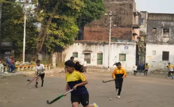 कोलकाता की संकरी गलियों से निकली नई उम्मीद, हॉकी मैदान बदल रहा बच्चों का भविष्य orig new project 2026 05 08t123710977 1778224429